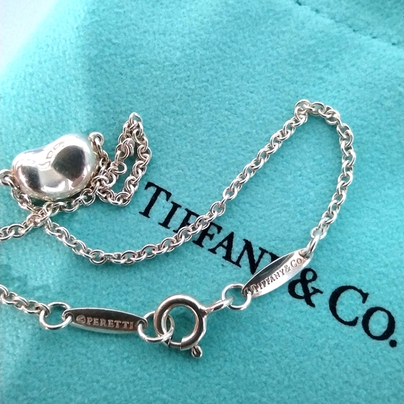 Tiffany & Co. Elsa Peretti Bean design Bracelet - Picture 3 of 6